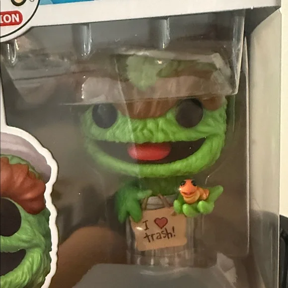 Funko Pop #1793 Sesame Street Oscar the Grouch - Picture 5 of 5